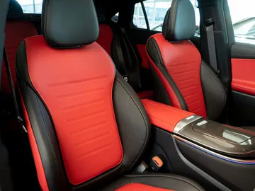 Car image 26