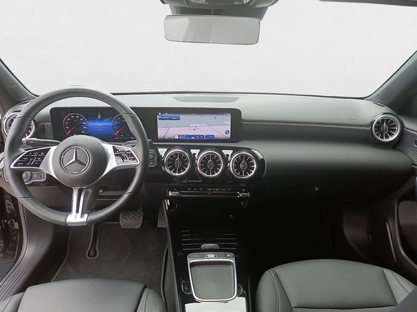 Mercedes-Benz A 180 100 kW image number 14