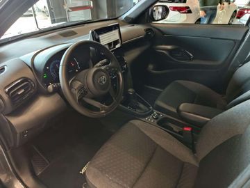 Car image 8