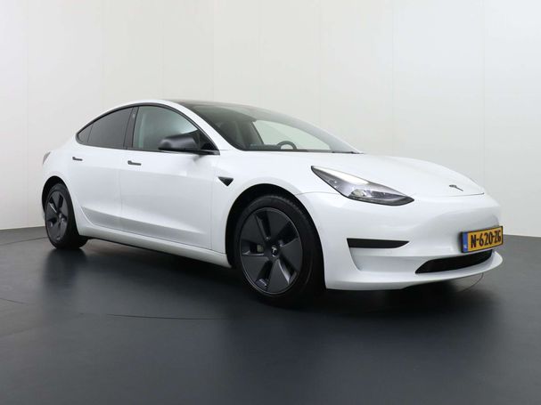 Tesla Model 3 60 Plus 208 kW image number 2