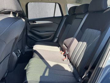 Car image 23