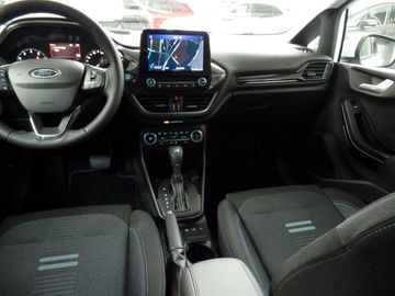 Car image 26