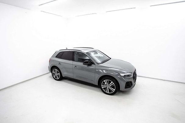 Audi Q5 50 TFSIe quattro S-line PHEV 220 kW image number 6