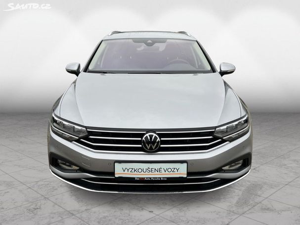 Volkswagen Passat Variant 2.0 TDI Elegance DSG 110 kW image number 2