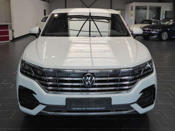 Volkswagen Touareg 3.0 TDI 4Motion 170 kW image number 2