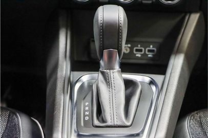 Car image 37