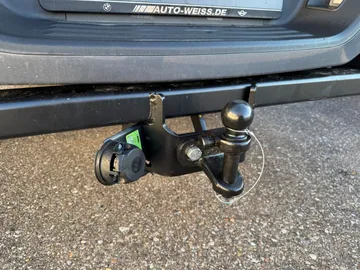 Car image 45
