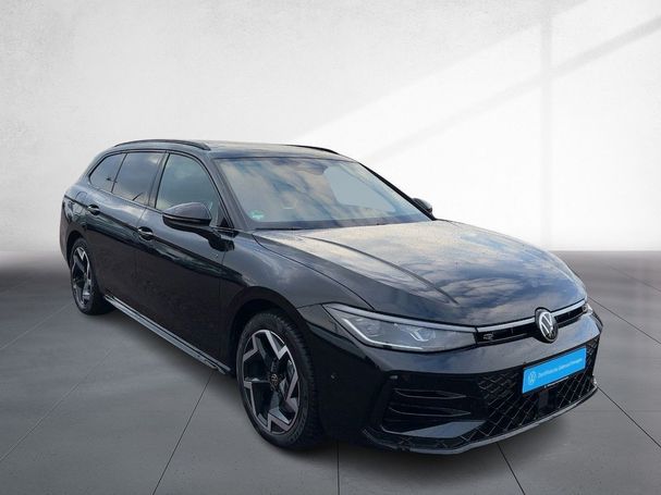 Volkswagen Passat 1.5 eHybrid R-Line DSG 200 kW image number 2