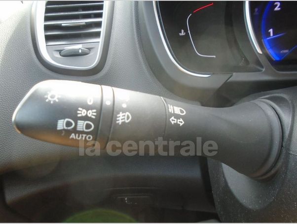 Renault Scenic TCe 115 85 kW image number 19