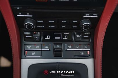 Car image 37