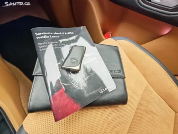 Car image 39