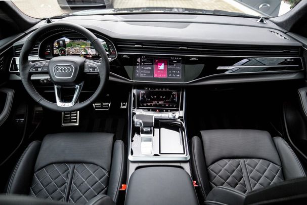 Audi Q8 60 TFSIe quattro 360 kW image number 32