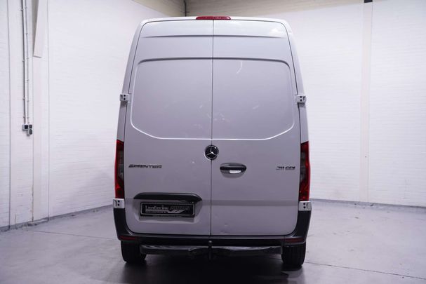 Mercedes-Benz Sprinter 211 CDi HA 84 kW image number 10