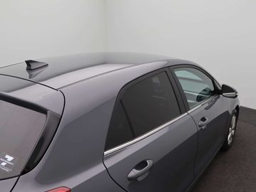 Car image 39