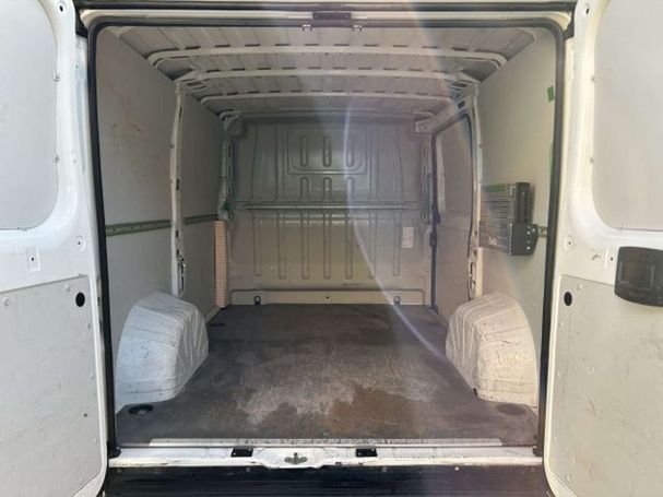 Peugeot Boxer HDi 330 L1H1 Avantage 81 kW image number 11