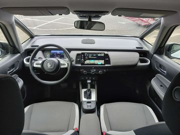 Car image 17