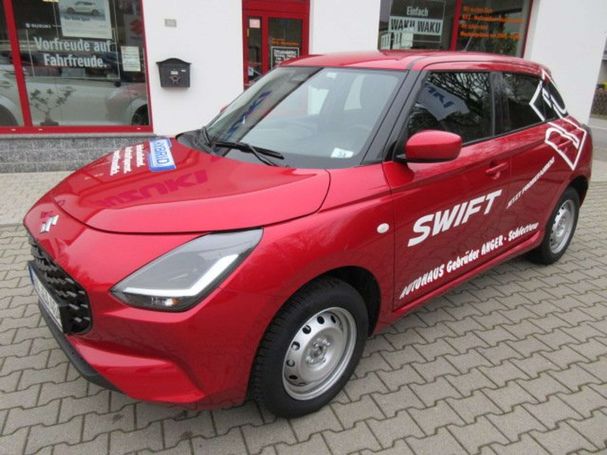 Suzuki Swift 1.2 Hybrid Comfort Allgrip 61 kW image number 2