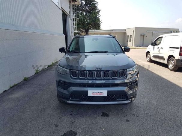 Jeep Compass 1.5 T4 e-Hybrid Summit 96 kW image number 2