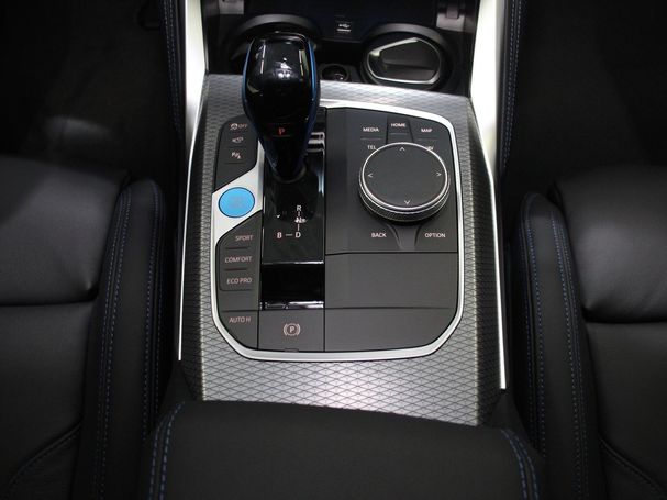 BMW i4 eDrive M Sport Pro 210 kW image number 18