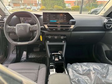 Car image 37