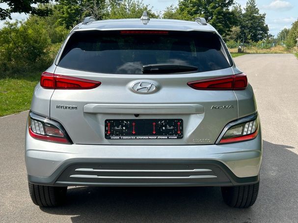 Hyundai Kona EV 150 kW image number 2