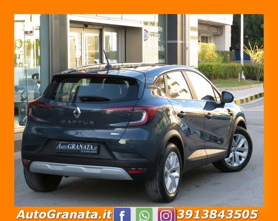 Renault Captur E-Tech Hybrid 145 105 kW image number 2