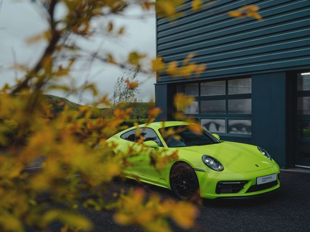 Porsche 992 Carrera 4 GTS 353 kW image number 17