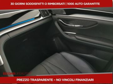 Car image 34