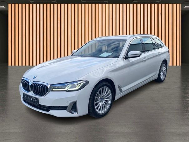 BMW 520d Touring 140 kW image number 1