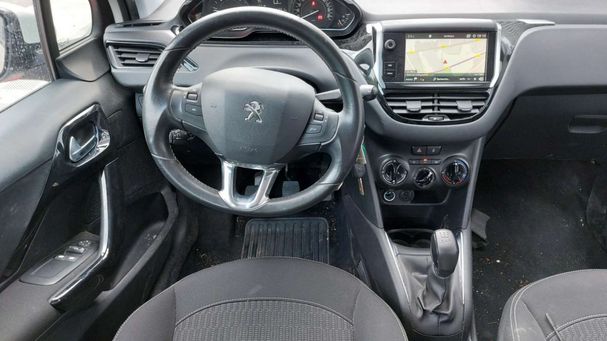 Peugeot 208 100 Active 74 kW image number 12