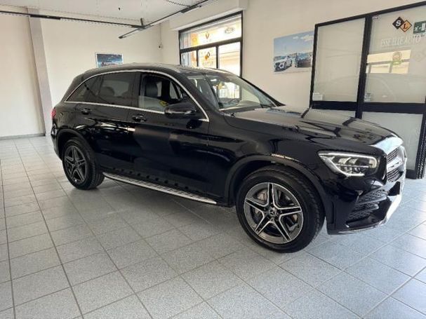 Mercedes-Benz GLC 300 de 4Matic 225 kW image number 2