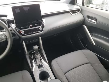 Car image 11