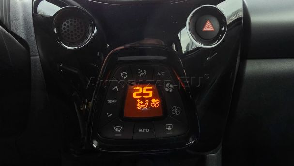 Toyota Aygo 53 kW image number 23