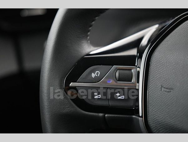 Peugeot 2008 e 50 kWh 100 kW image number 20