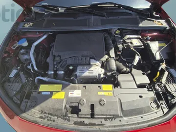 Car image 13