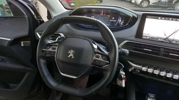 Peugeot 3008 BlueHDi EAT8 Allure 96 kW image number 12