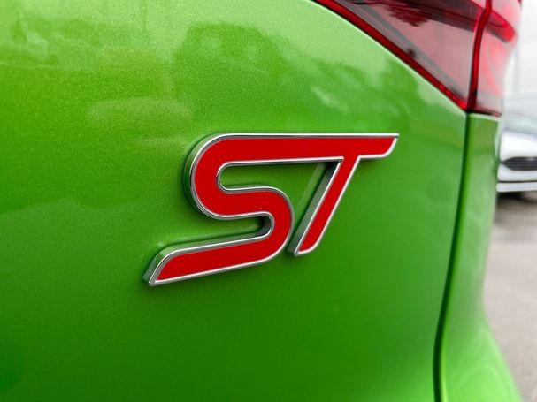 Ford Focus ST 2.3 EcoBoost 206 kW image number 21