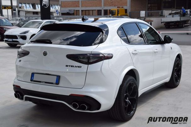 Alfa Romeo Stelvio V6 2.9 Quadrifoglio 375 kW image number 6