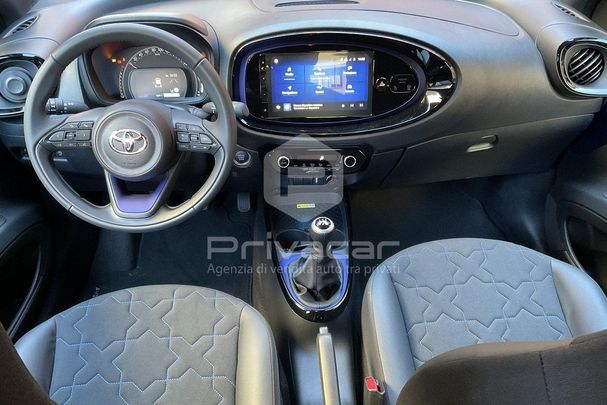 Toyota Aygo X 1.0 VVT-i 53 kW image number 10