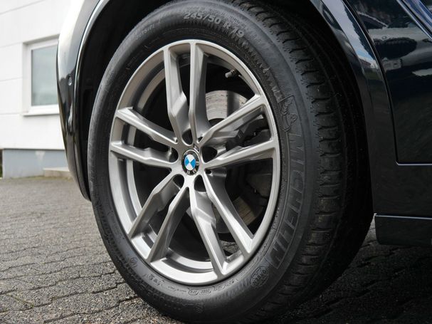 BMW X3 xDrive 135 kW image number 9