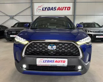 Car image 3