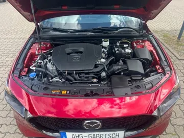 Car image 24