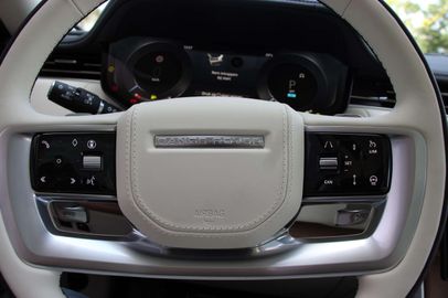 Car image 37