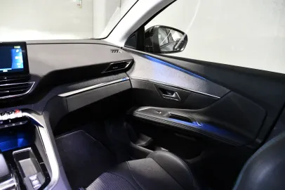 Car image 45