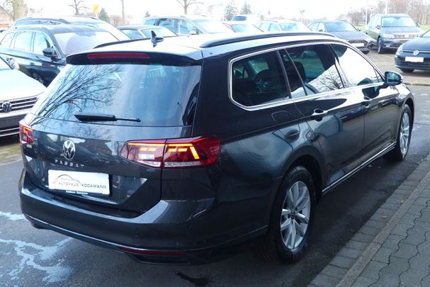 Volkswagen Passat Variant 1.5 TSI Business DSG 110 kW image number 12