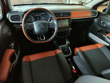 Car image 13