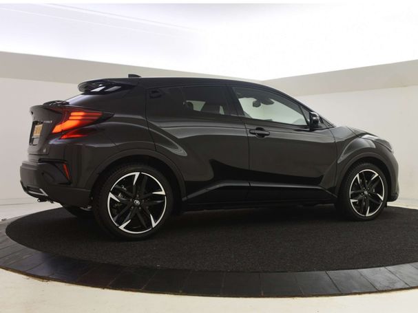 Toyota C-HR 2.0 Hybrid 135 kW image number 11