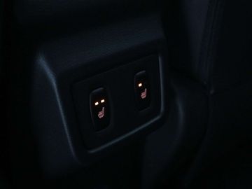 Car image 38