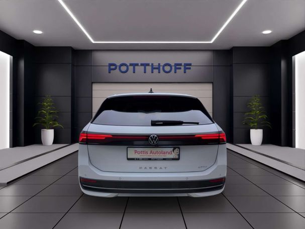 Volkswagen Passat Variant 1.5 eTSI Business DSG 110 kW image number 2