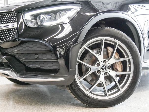 Mercedes-Benz GLC 300 de 225 kW image number 6